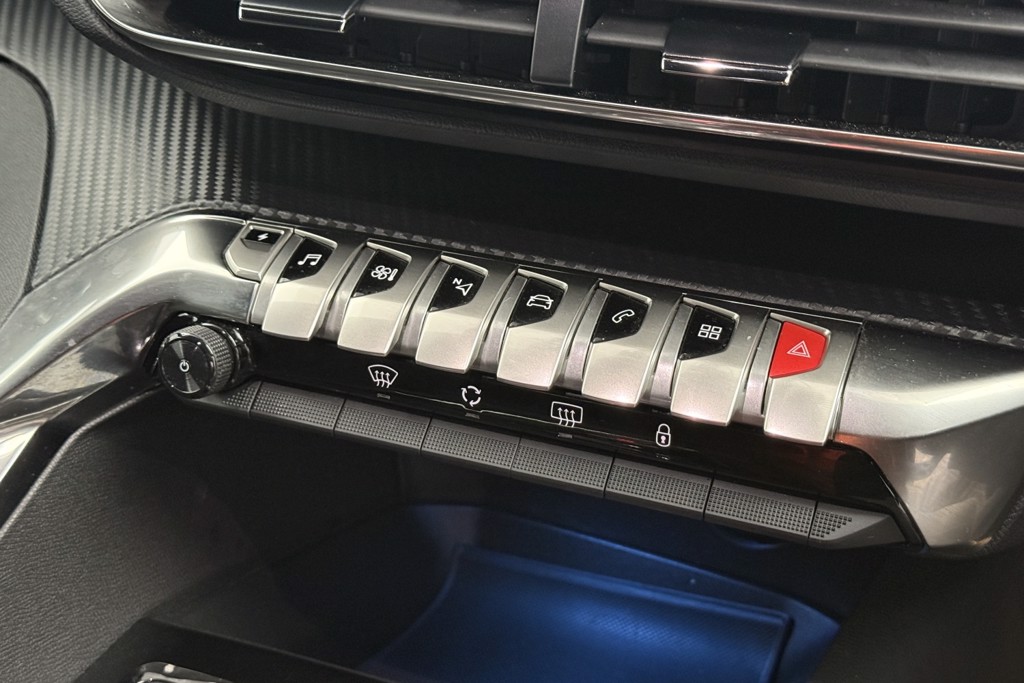 Peugeot 3008 Active Automatic Petrol Plug-In Hybrid SUV - Stock Number (1569454) - 12th supplementary image