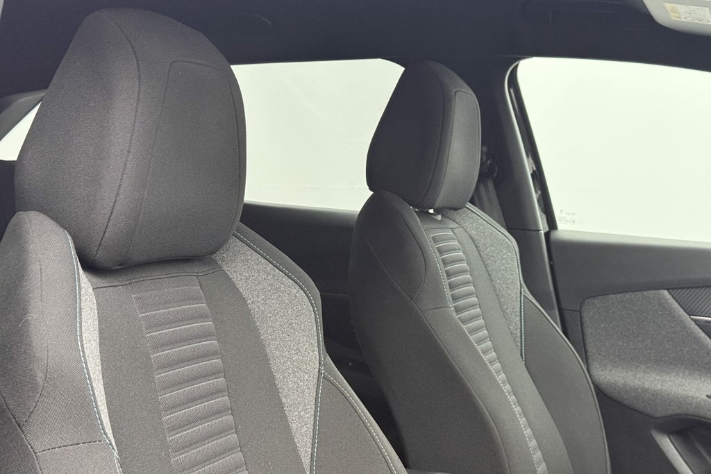 Peugeot 3008 Active Automatic Petrol Plug-In Hybrid SUV - Stock Number (1569454) - 18th supplementary image