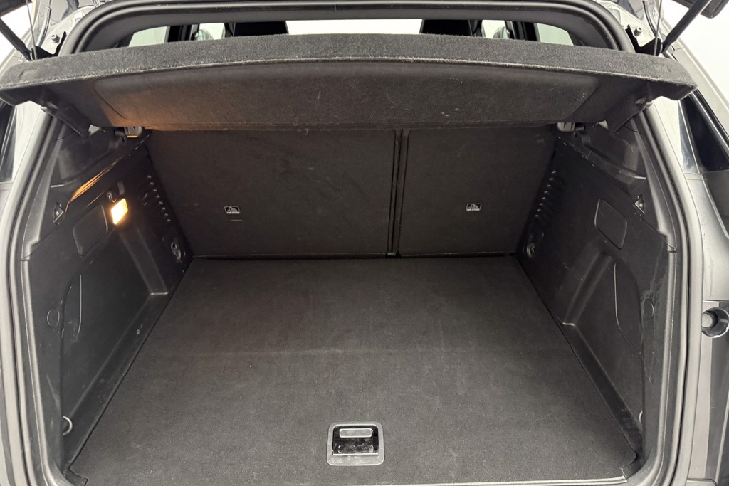 Peugeot 3008 Active Automatic Petrol Plug-In Hybrid SUV - Stock Number (1569454) - 24th supplementary image