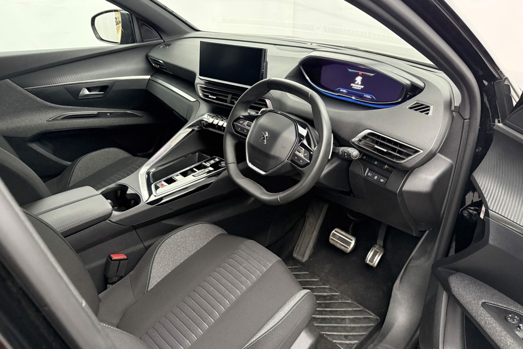 Peugeot 3008 Active Automatic Petrol Plug-In Hybrid SUV - Stock Number (1569454) - 1st supplementary image