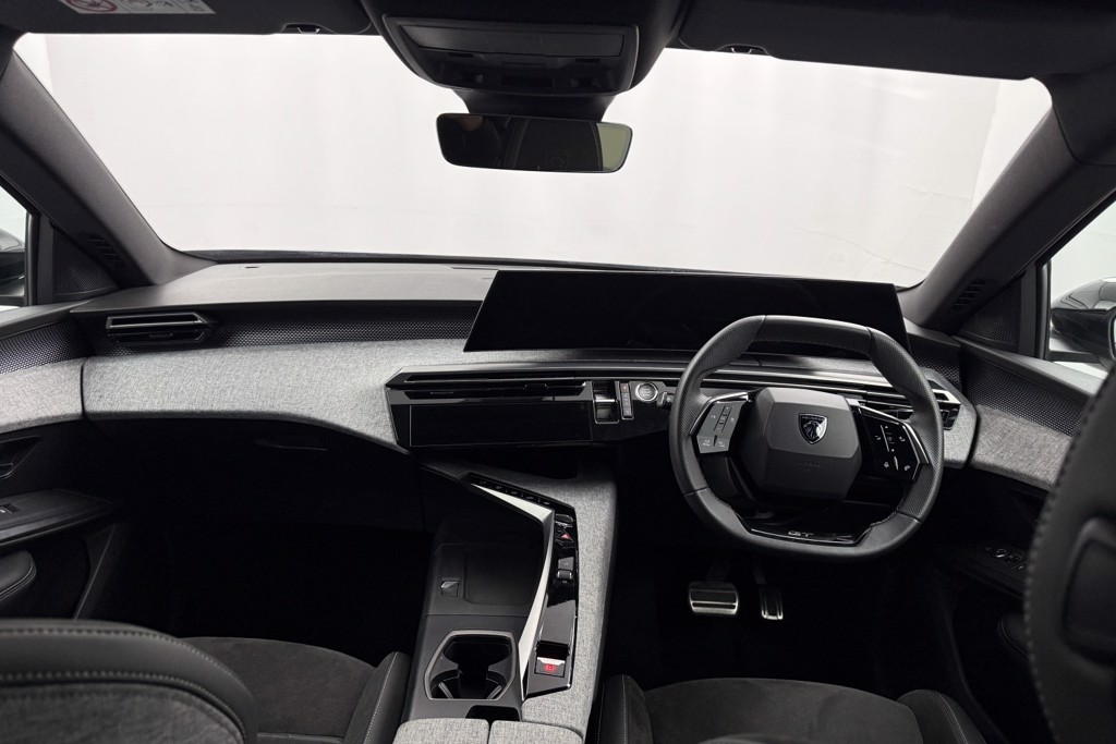 Peugeot 3008 GT Automatic Petrol SUV - Stock Number (1569485) - 2nd supplementary image