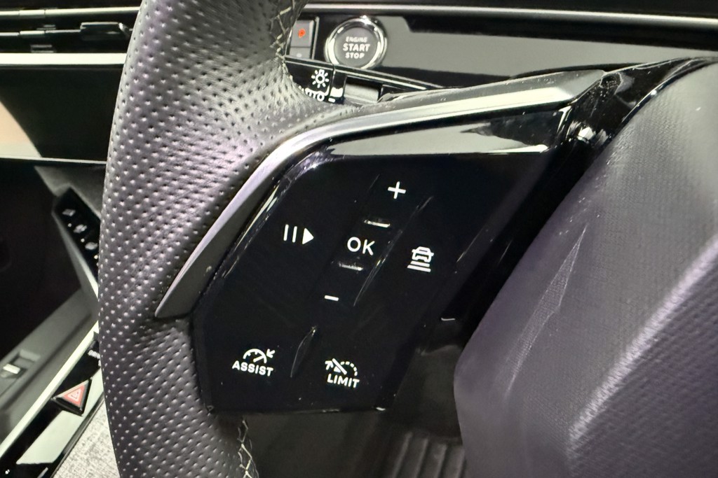 Peugeot 3008 GT Automatic Petrol SUV - Stock Number (1569485) - 4th supplementary image