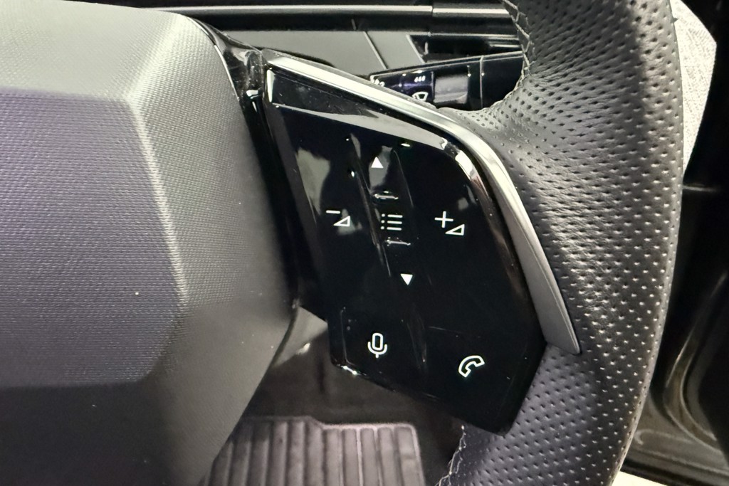 Peugeot 3008 GT Automatic Petrol SUV - Stock Number (1569485) - 5th supplementary image