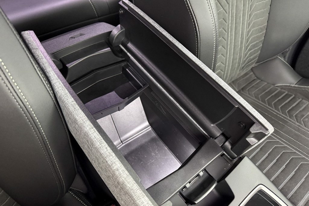 Peugeot 3008 GT Automatic Petrol SUV - Stock Number (1569485) - 18th supplementary image