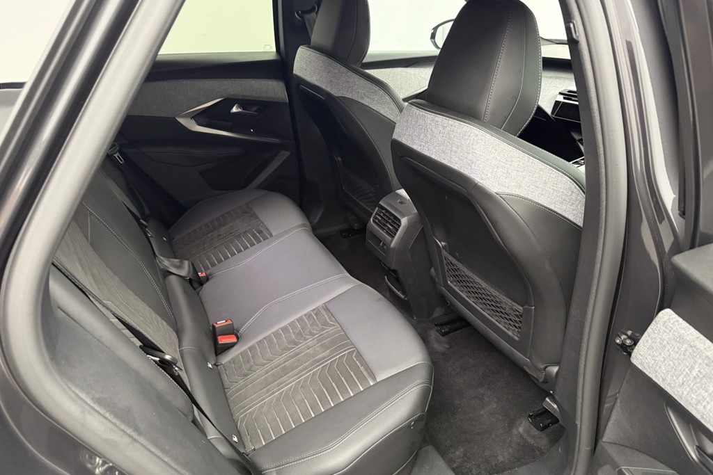 Peugeot 3008 GT Automatic Petrol SUV - Stock Number (1569485) - 24th supplementary image