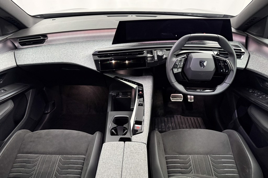 Peugeot 3008 GT Automatic Petrol-Electric Hybrid SUV - Stock Number (1569489) - 2nd supplementary image