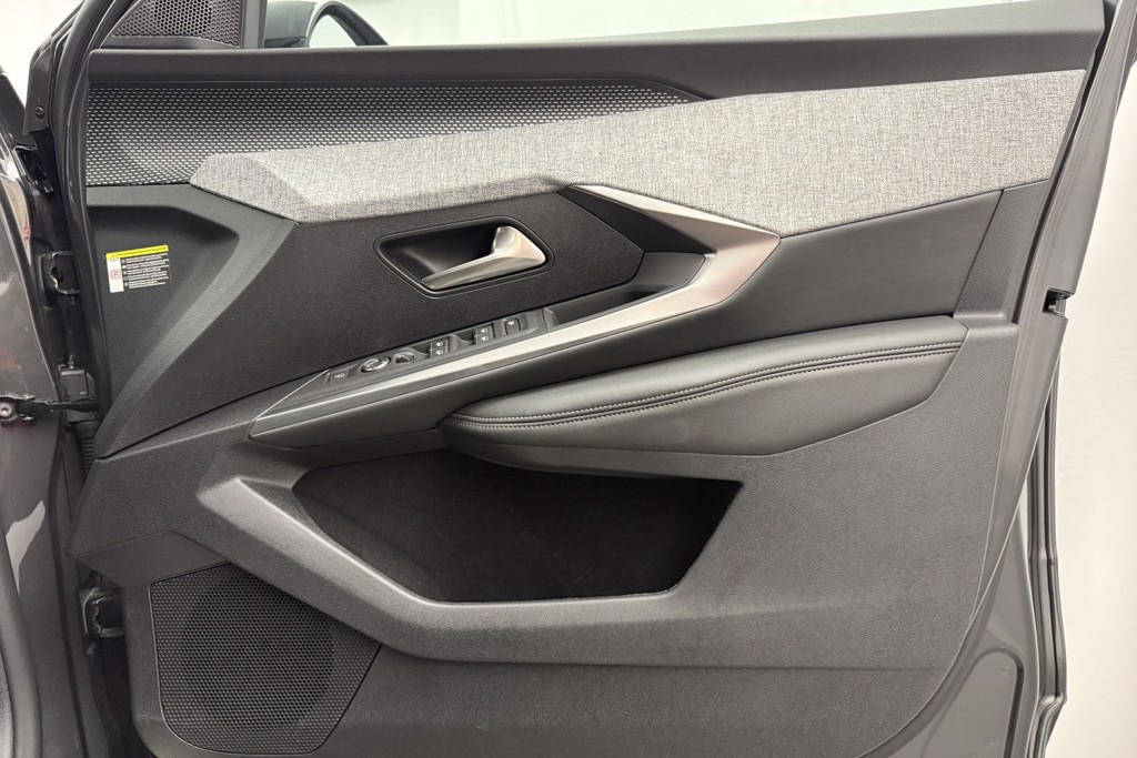 Peugeot 3008 GT Automatic Petrol-Electric Hybrid SUV - Stock Number (1569489) - 21st supplementary image