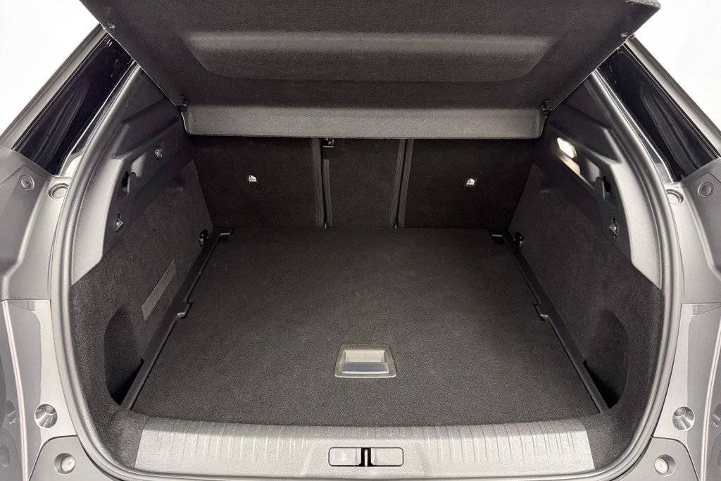 Peugeot 3008 GT Automatic Petrol-Electric Hybrid SUV - Stock Number (1569489) - 30th supplementary image