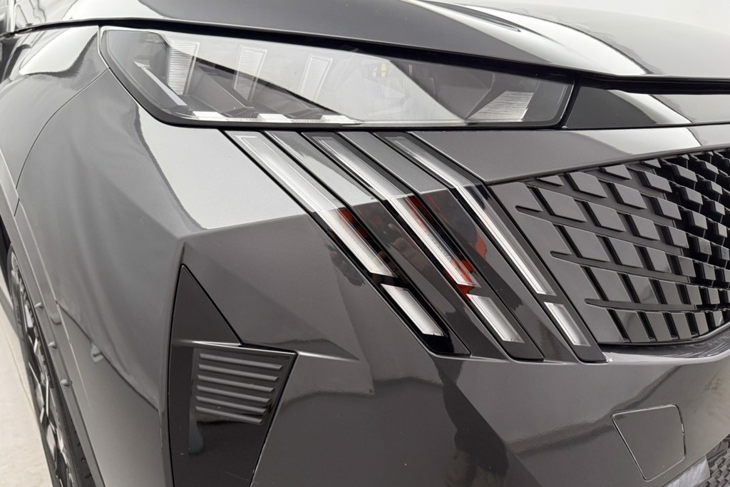 Peugeot 3008 GT Automatic Petrol SUV - Stock Number (1569493) - 32nd supplementary image