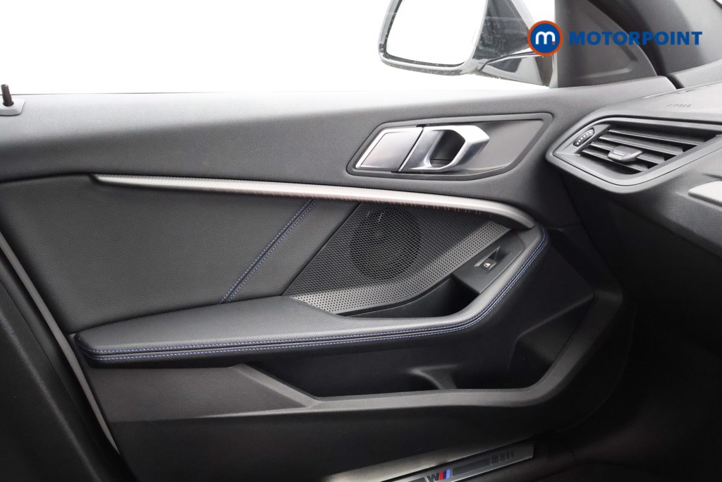 BMW 1 Series M Sport Manual Diesel Hatchback - Stock Number (1569515) - 8th supplementary image