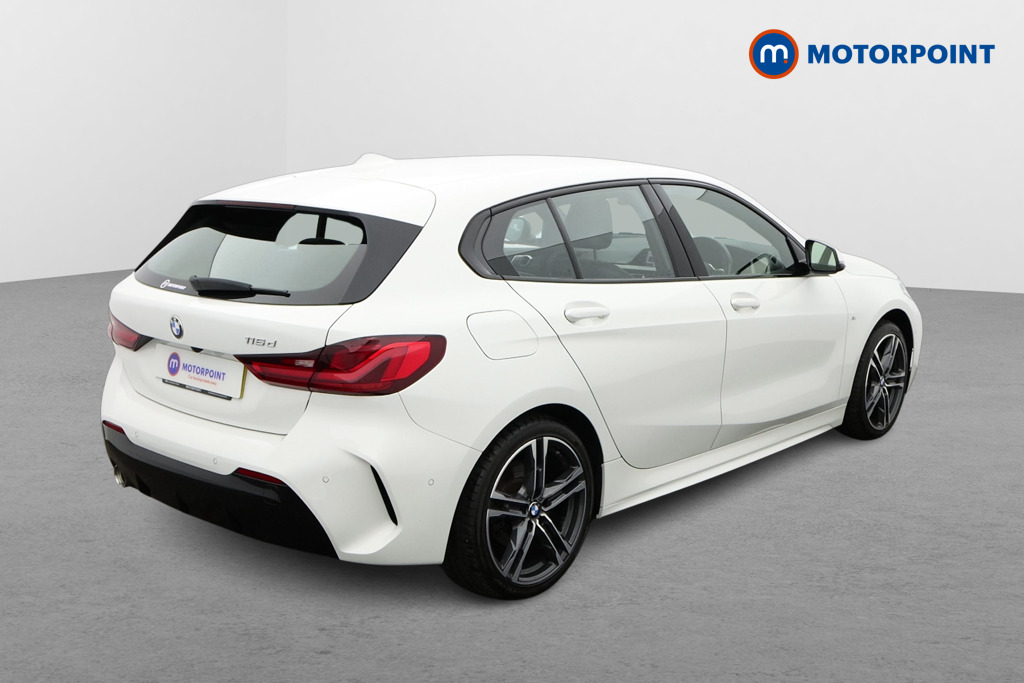 BMW 1 Series M Sport Manual Diesel Hatchback - Stock Number (1569515) - Drivers side rear corner