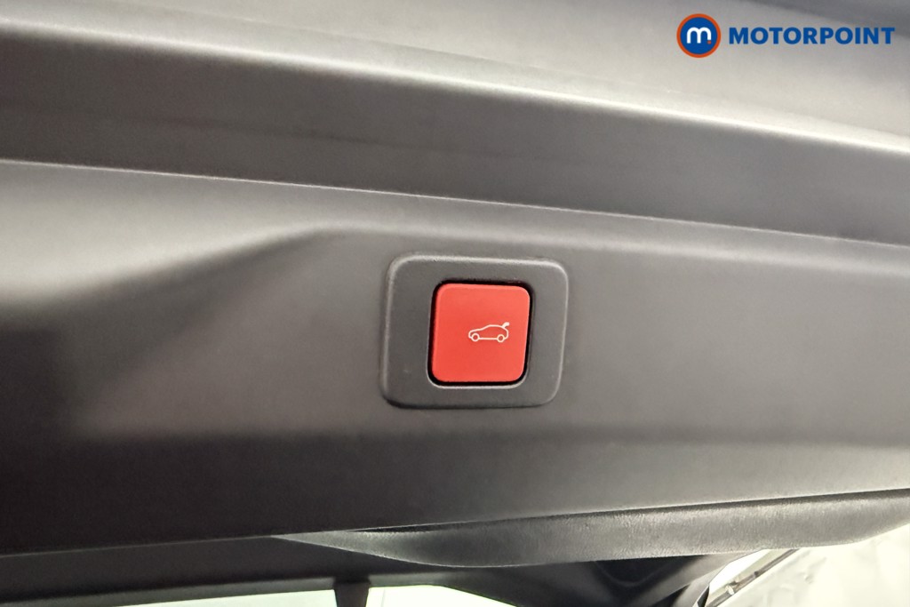 Peugeot 3008 GT Automatic Petrol SUV - Stock Number (1569570) - 31st supplementary image