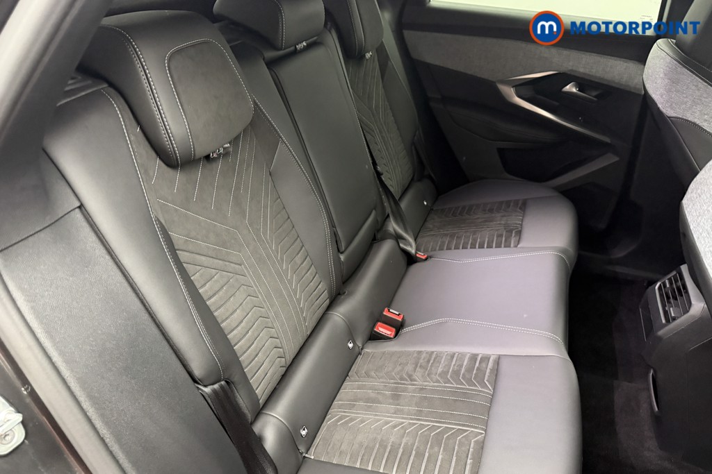Peugeot 3008 GT Automatic Petrol SUV - Stock Number (1569579) - 22nd supplementary image