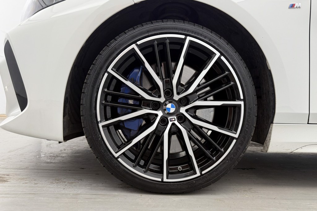 BMW 1 Series M Sport Manual Petrol Hatchback - Stock Number (1569628) - 36th supplementary image