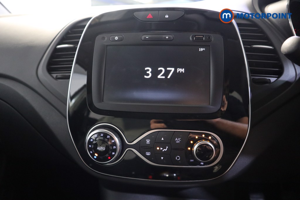Renault Captur Iconic Manual Diesel SUV - Stock Number (1569724) - 7th supplementary image