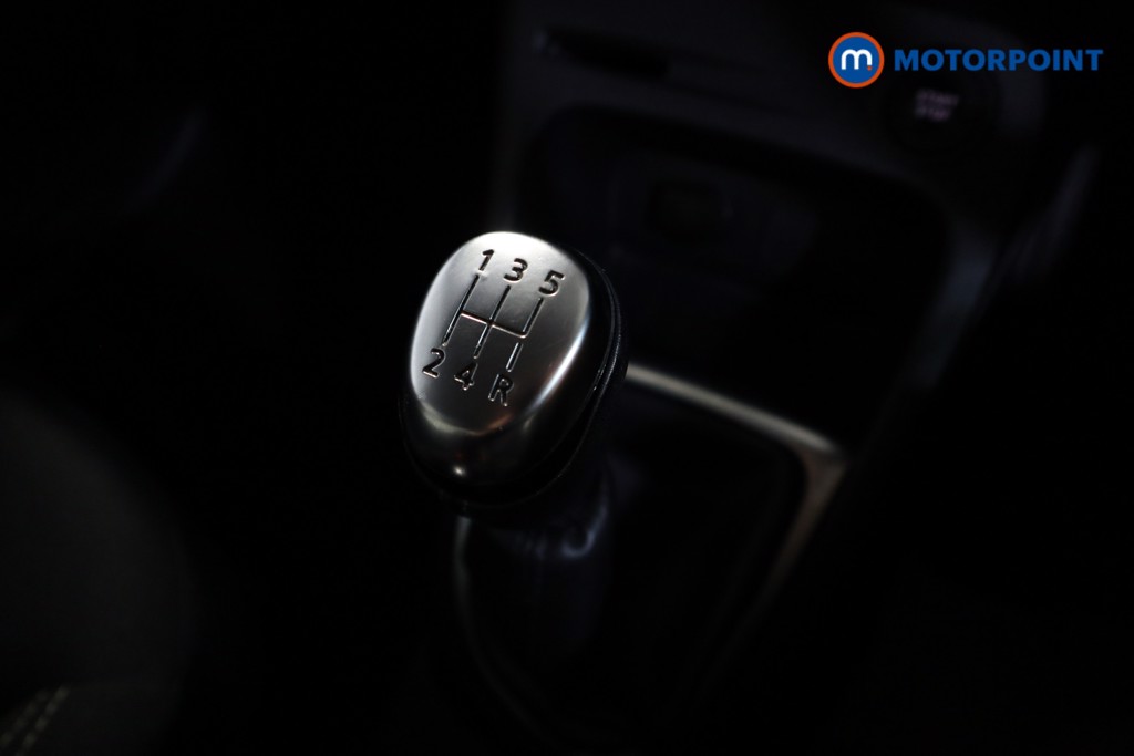 Renault Captur Iconic Manual Diesel SUV - Stock Number (1569724) - 8th supplementary image