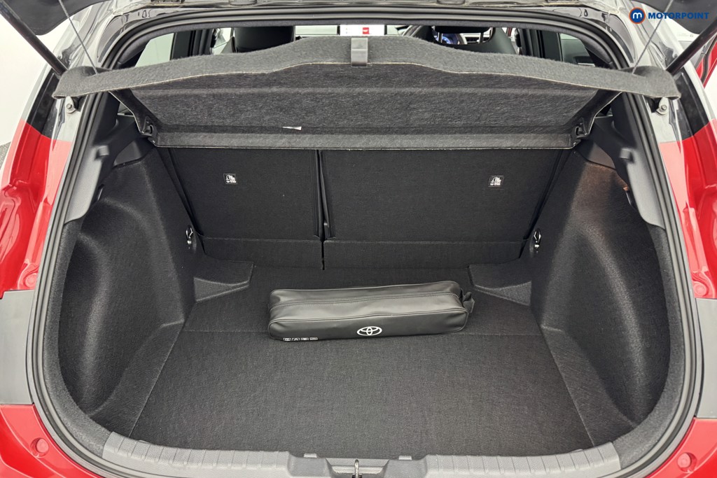Toyota Corolla Gr Sport Automatic Petrol-Electric Hybrid Hatchback - Stock Number (1569737) - 3rd supplementary image