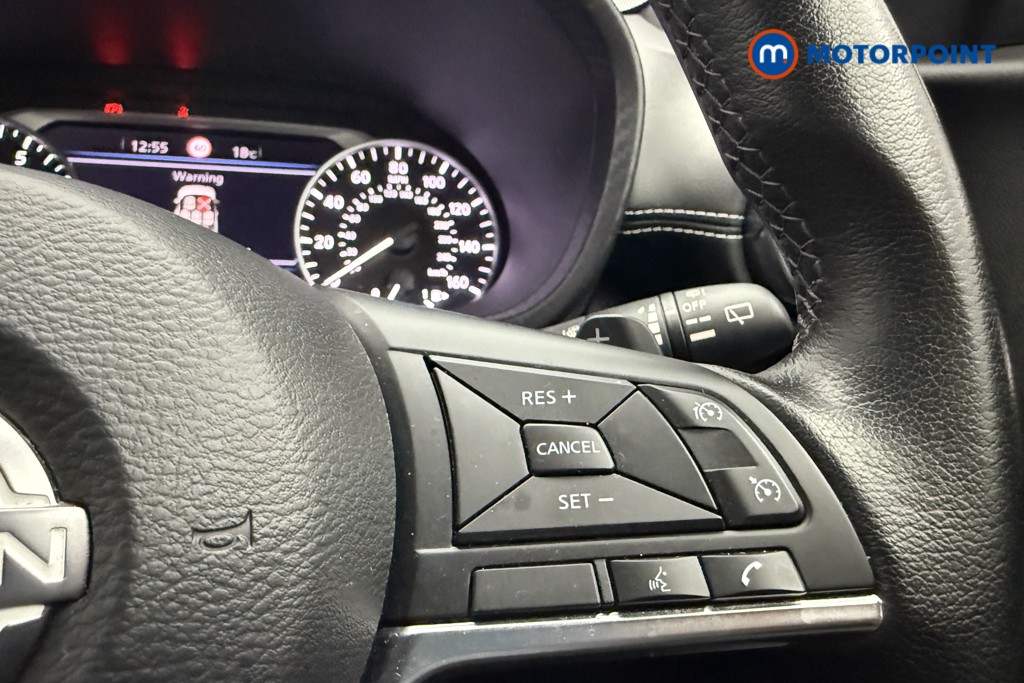 Nissan Juke N-Connecta Automatic Petrol SUV - Stock Number (1569842) - 13th supplementary image