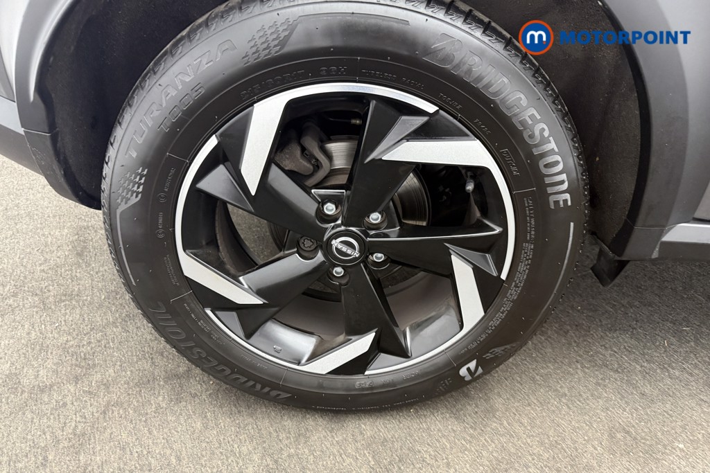 Nissan Juke N-Connecta Automatic Petrol SUV - Stock Number (1569842) - 18th supplementary image
