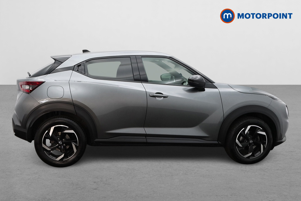 Nissan Juke N-Connecta Automatic Petrol SUV - Stock Number (1569842) - Drivers side