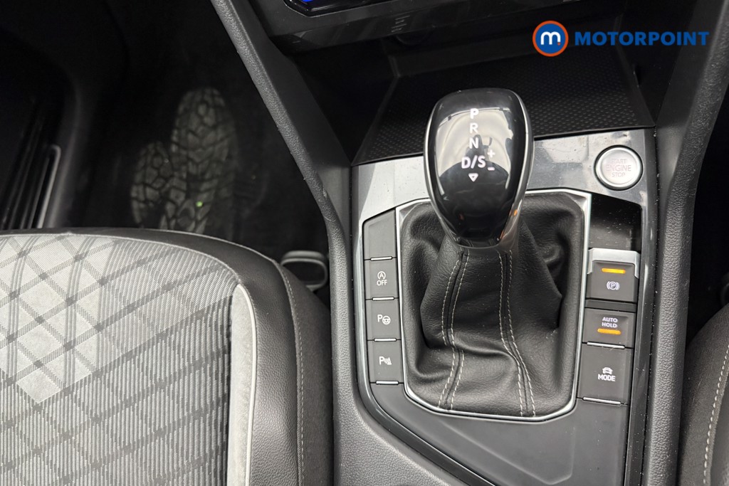 Volkswagen Tiguan R-Line Automatic Petrol SUV - Stock Number (1570016) - 8th supplementary image