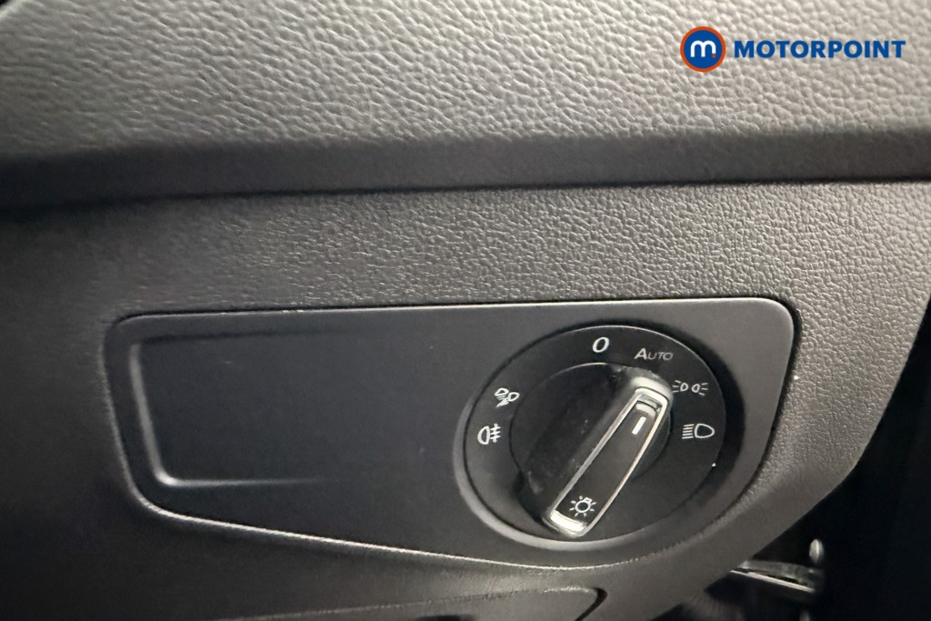 Volkswagen Tiguan R-Line Automatic Petrol SUV - Stock Number (1570016) - 13th supplementary image