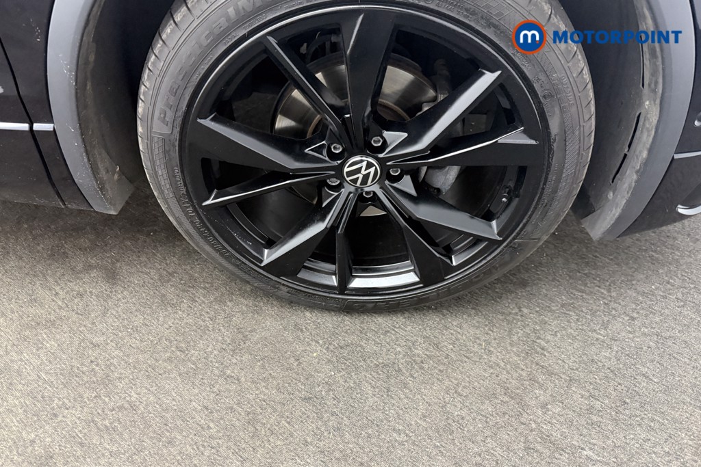Volkswagen Tiguan R-Line Automatic Petrol SUV - Stock Number (1570016) - 17th supplementary image