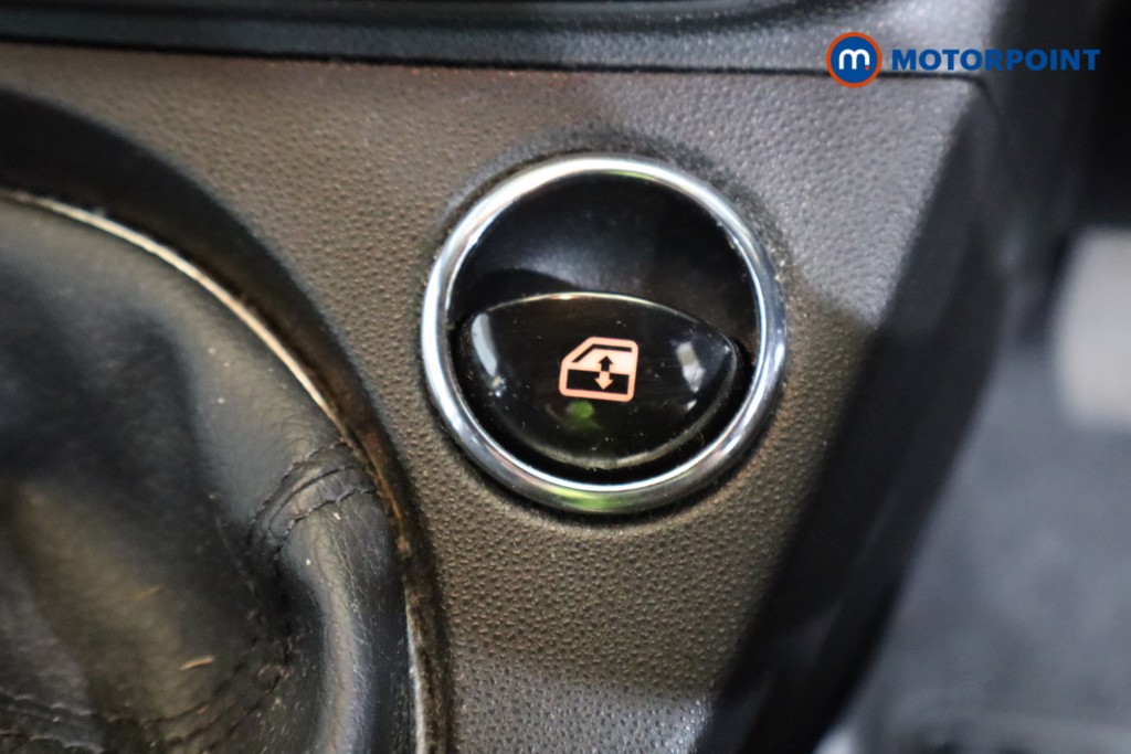 Fiat 500 S Manual Petrol Hatchback - Stock Number (1570044) - 13th supplementary image