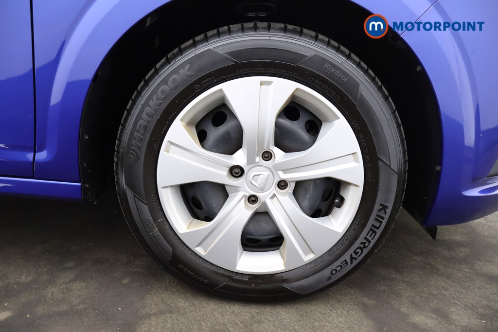 Dacia Sandero Essential Manual Petrol Hatchback - Stock Number (1570051) - 16th supplementary image