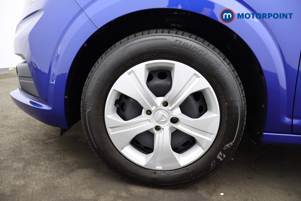Dacia Sandero Essential Manual Petrol Hatchback - Stock Number (1570051) - 17th supplementary image