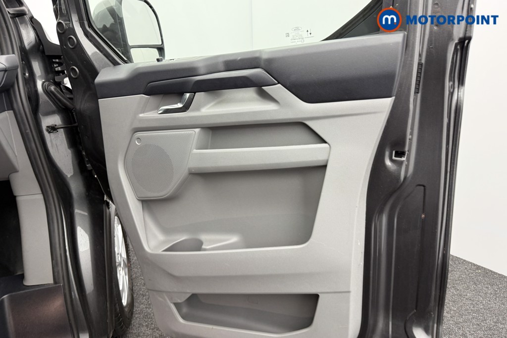 Ford Transit Custom Limited Automatic Diesel Panel Van - Stock Number (1570109) - 14th supplementary image