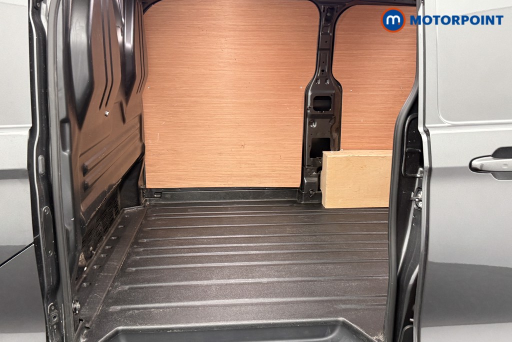 Ford Transit Custom Limited Automatic Diesel Panel Van - Stock Number (1570109) - 17th supplementary image
