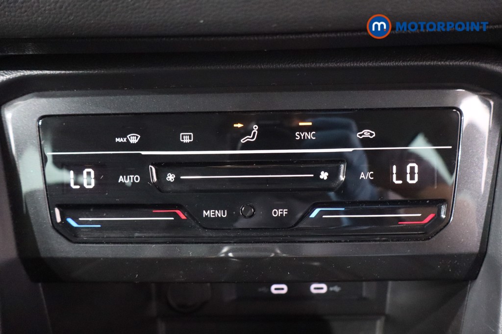 Volkswagen Tiguan Life Automatic Petrol SUV - Stock Number (1570120) - 16th supplementary image