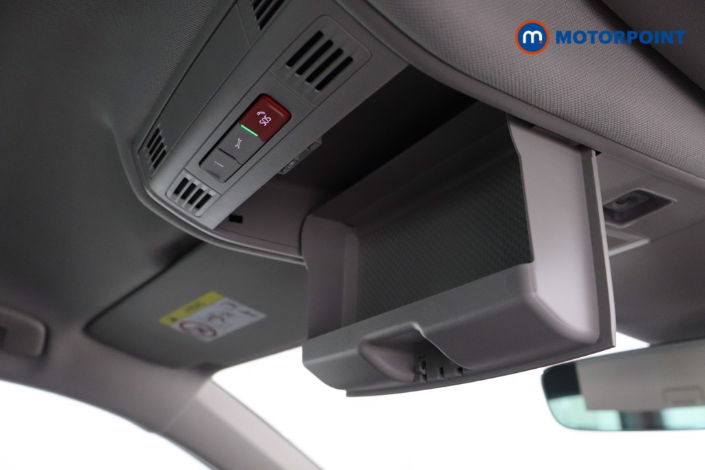 Volkswagen Tiguan Life Automatic Petrol SUV - Stock Number (1570120) - 22nd supplementary image