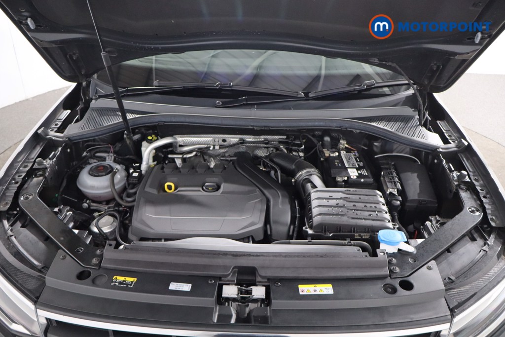 Volkswagen Tiguan Life Automatic Petrol SUV - Stock Number (1570120) - 32nd supplementary image