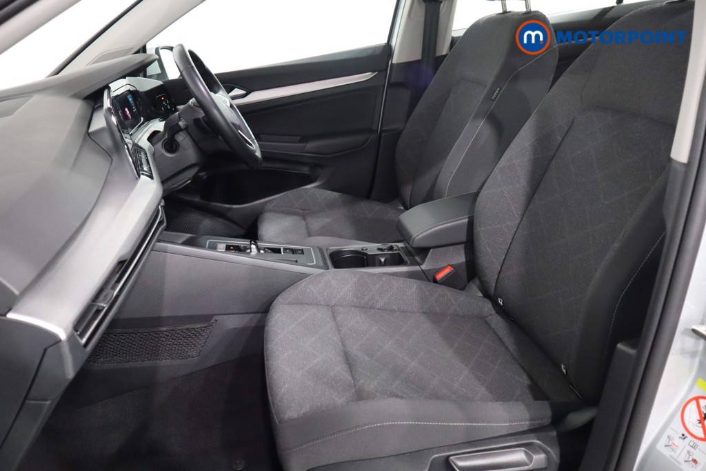 Volkswagen Golf Life Automatic Diesel Hatchback - Stock Number (1570125) - 4th supplementary image