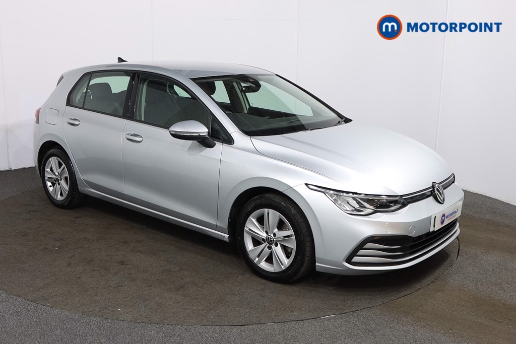Volkswagen Golf Life Automatic Diesel Hatchback - Stock Number (1570125) - Drivers side front corner