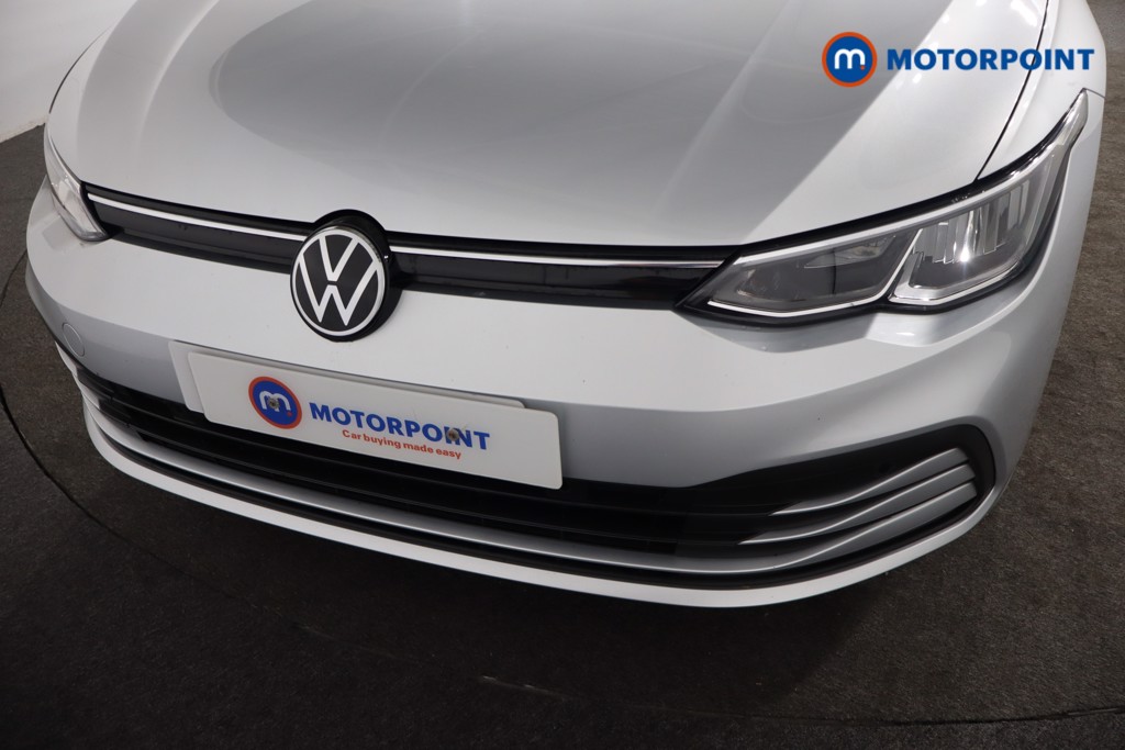 Volkswagen Golf Life Automatic Diesel Hatchback - Stock Number (1570125) - 30th supplementary image