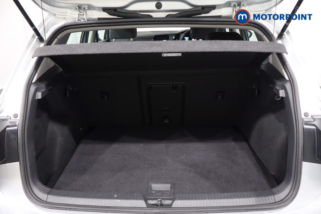 Volkswagen Golf Life Automatic Diesel Hatchback - Stock Number (1570125) - 36th supplementary image