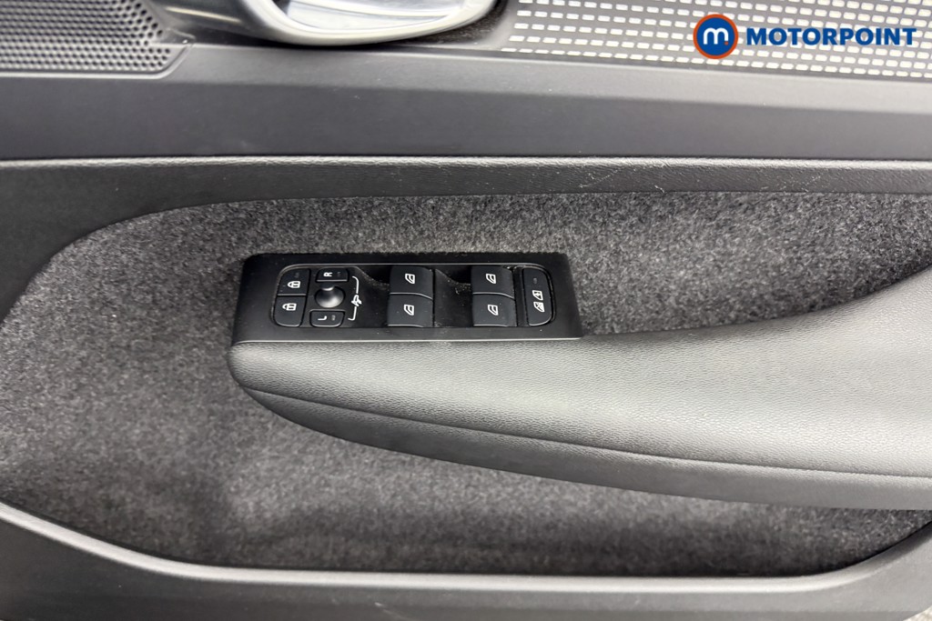 Volvo Xc40 Twin Automatic Electric SUV - Stock Number (1570215) - 14th supplementary image