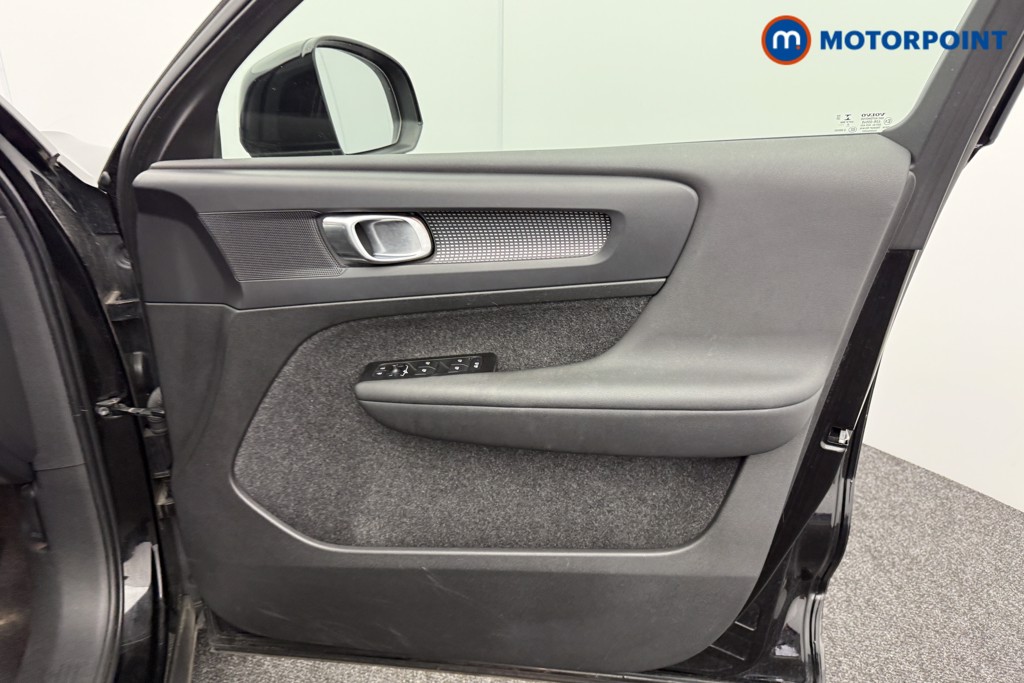 Volvo Xc40 Twin Automatic Electric SUV - Stock Number (1570215) - 15th supplementary image