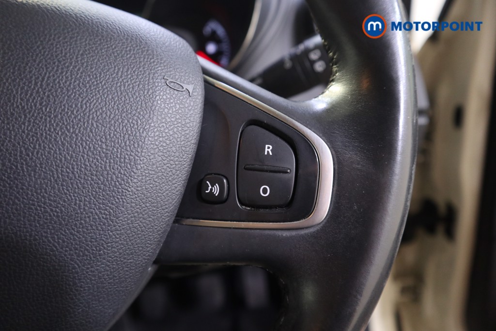 Renault Captur Dynamique S Nav Manual Petrol SUV - Stock Number (1570233) - 5th supplementary image