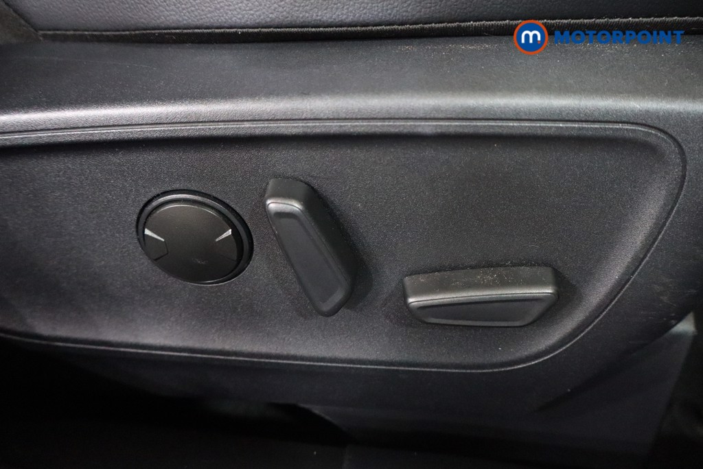 Ford Kuga St-Line X Edition Manual Petrol SUV - Stock Number (1570307) - 18th supplementary image