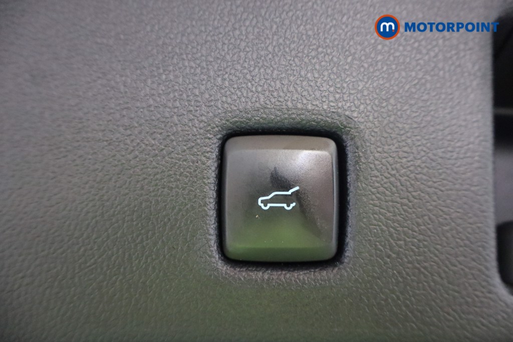 Ford Kuga St-Line X Edition Manual Petrol SUV - Stock Number (1570307) - 27th supplementary image