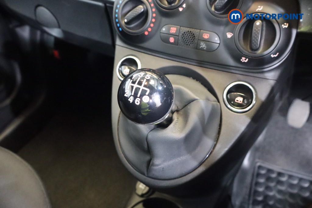 Fiat 500 1.0 Mild Hybrid 3Dr Manual Petrol-Electric Hybrid Hatchback - Stock Number (1570358) - 12th supplementary image