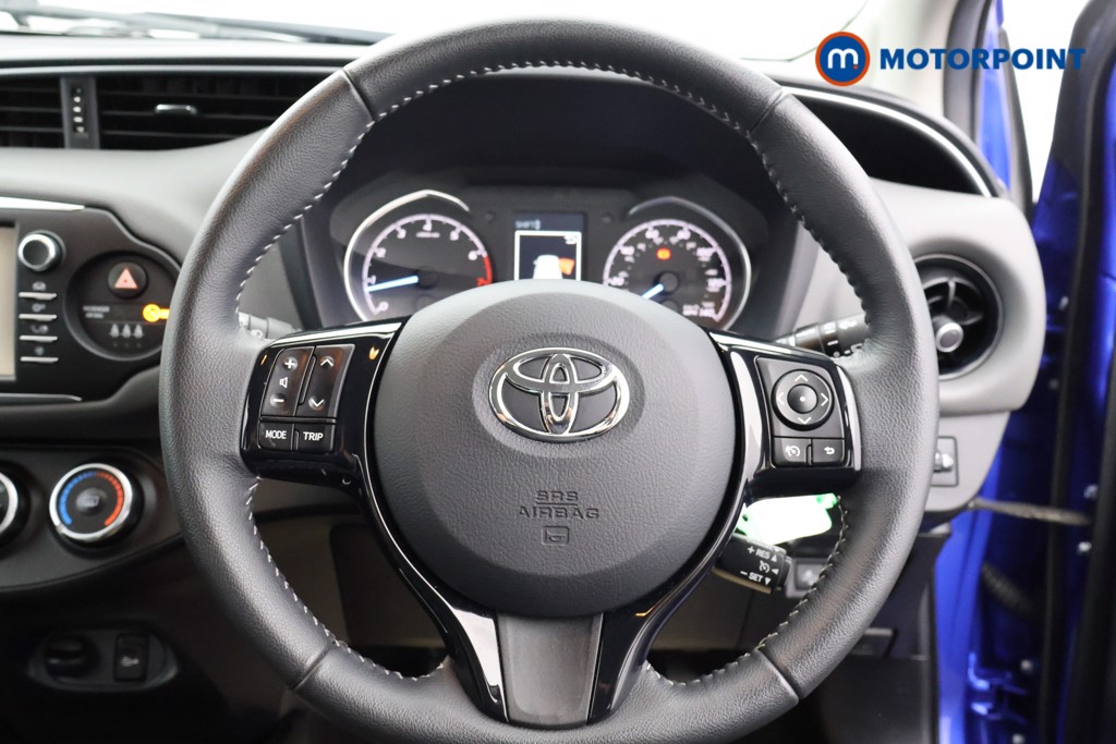 Toyota Yaris Icon Tech Manual Petrol Hatchback - Stock Number (1570582) - 1st supplementary image