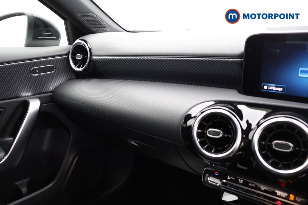 Mercedes-Benz A Class Sport Executive Edition Automatic Petrol Saloon - Stock Number (1570585) - 8th supplementary image