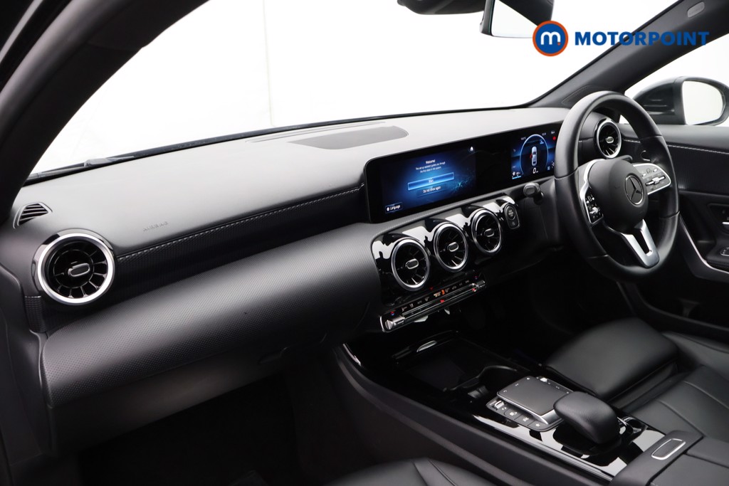 Mercedes-Benz A Class Sport Executive Edition Automatic Petrol Saloon - Stock Number (1570585) - 14th supplementary image