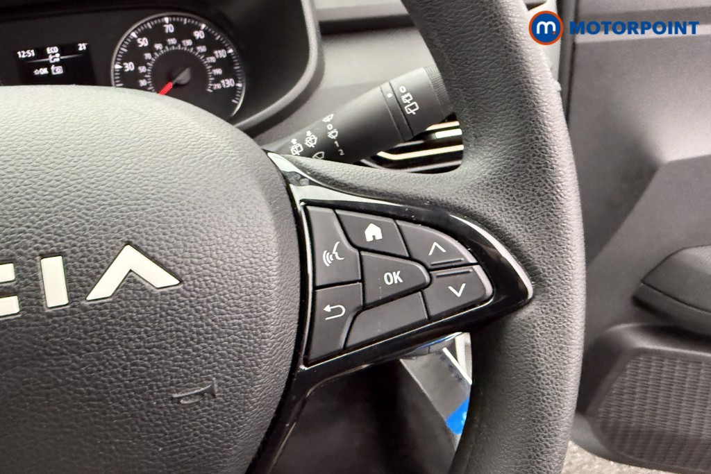 Dacia Sandero Stepway Essential Manual Petrol Hatchback - Stock Number (1570672) - 9th supplementary image