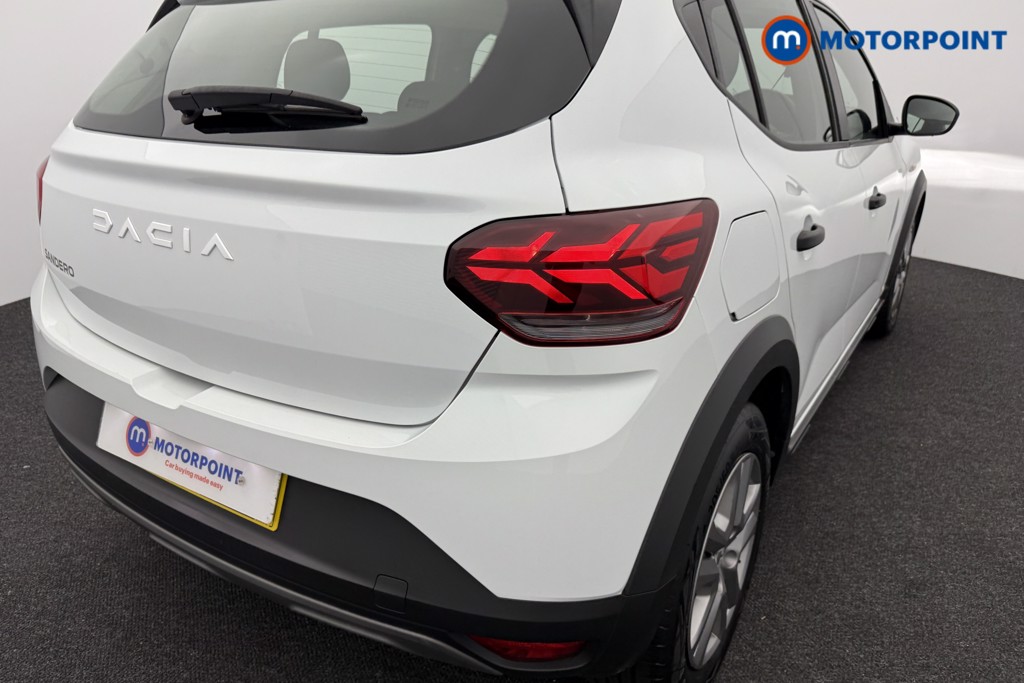Dacia Sandero Stepway Essential Manual Petrol Hatchback - Stock Number (1570672) - 19th supplementary image